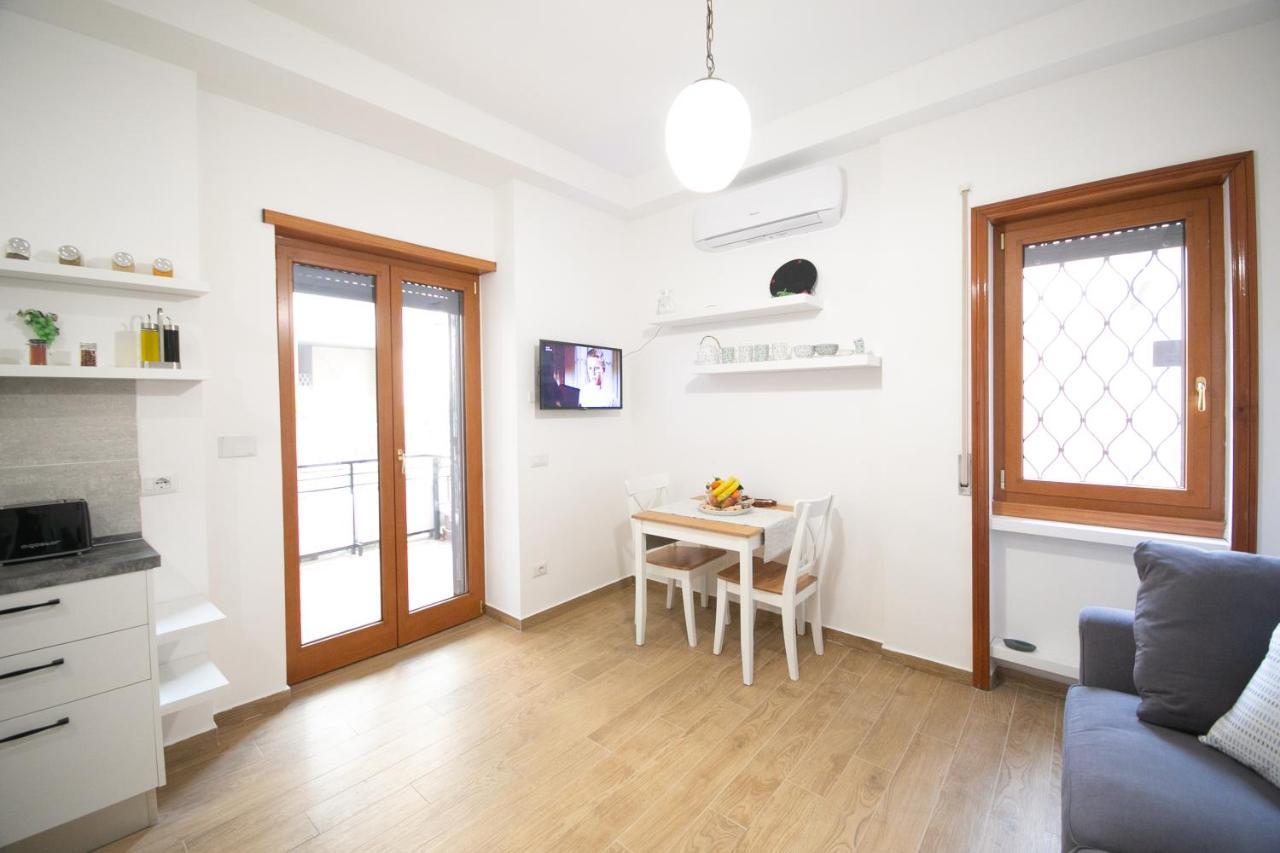 The Voice Of The Moon Appartement Rome Buitenkant foto