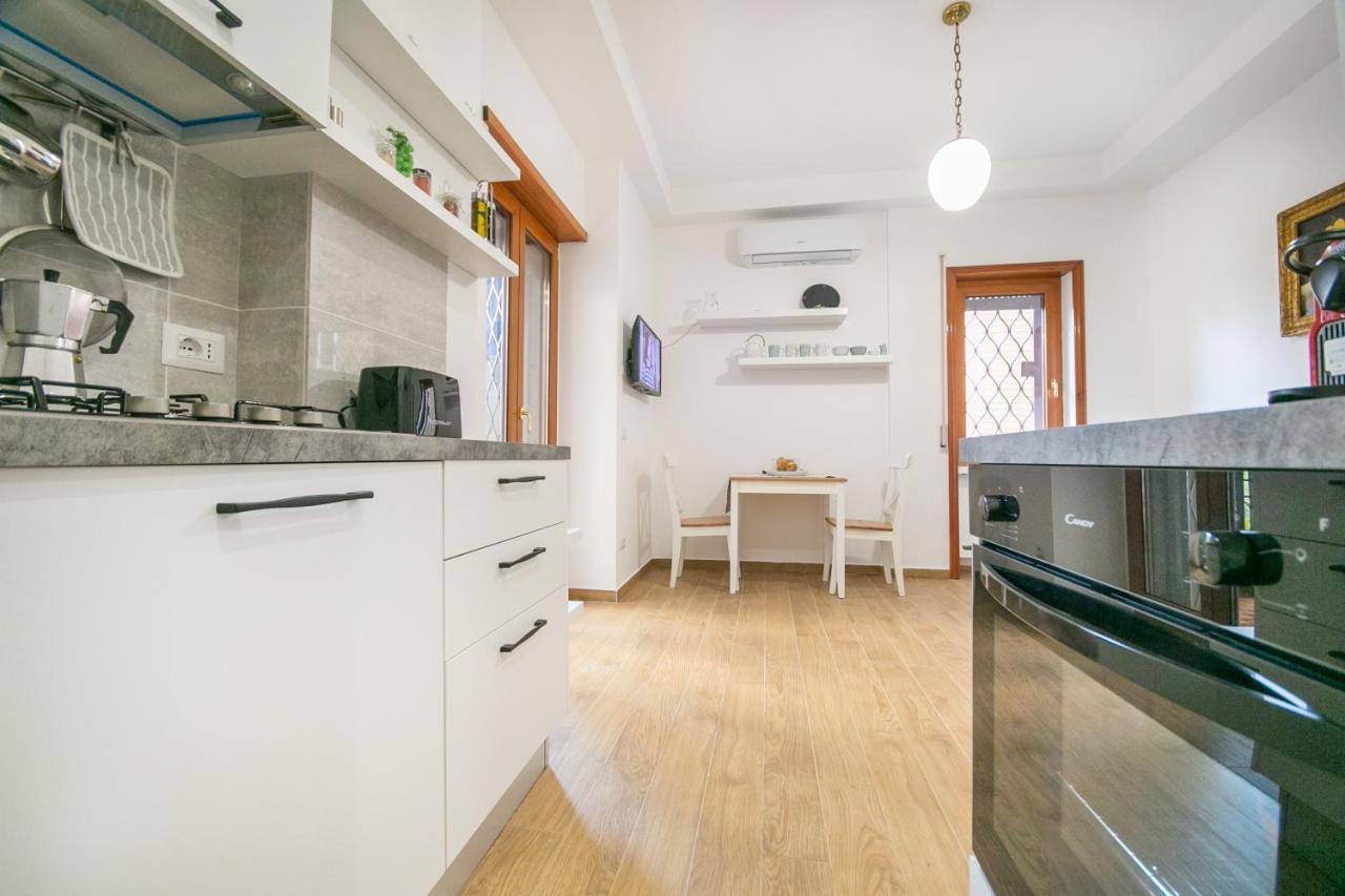 The Voice Of The Moon Appartement Rome Buitenkant foto