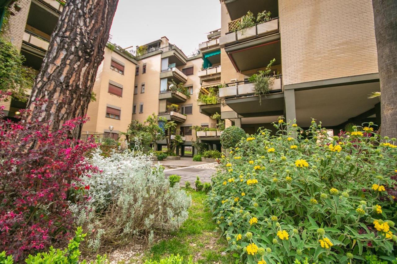 The Voice Of The Moon Appartement Rome Buitenkant foto