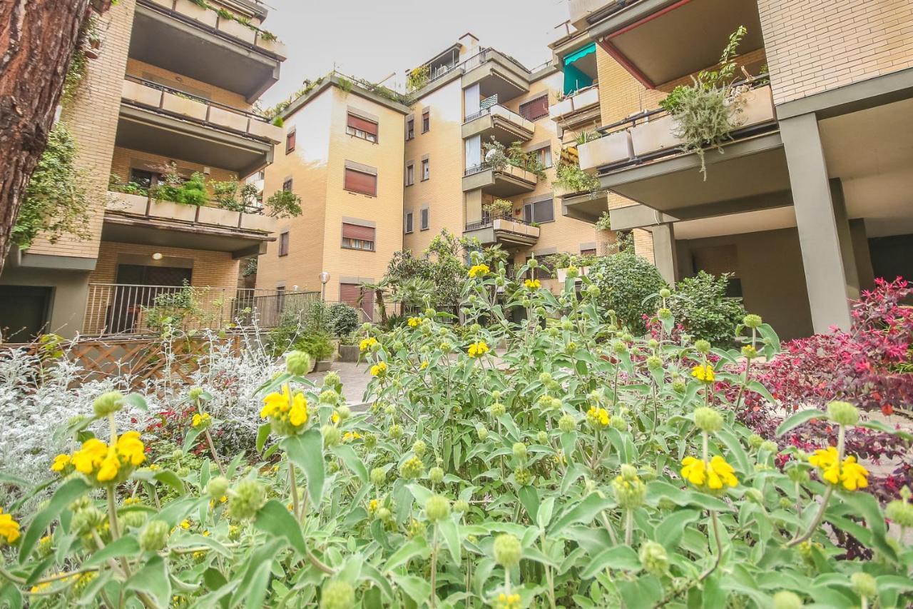 The Voice Of The Moon Appartement Rome Buitenkant foto