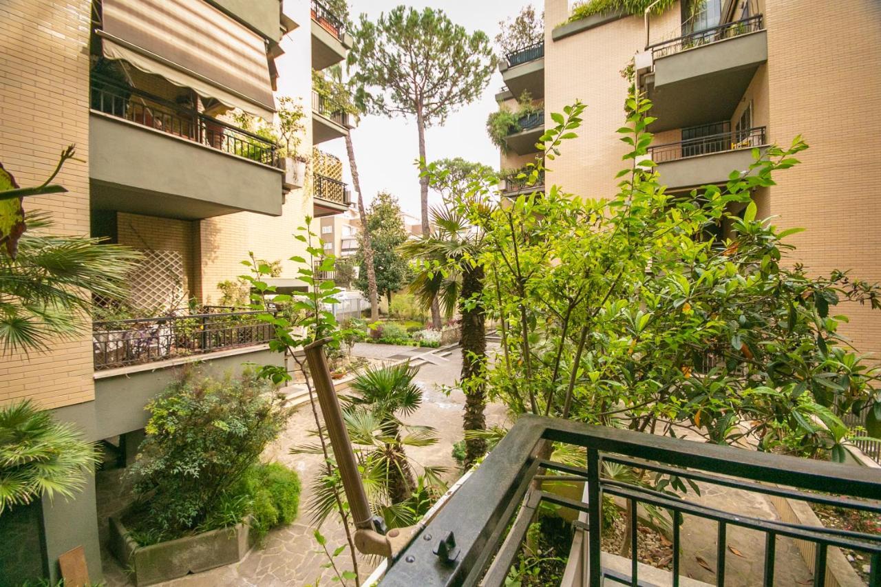 The Voice Of The Moon Appartement Rome Buitenkant foto